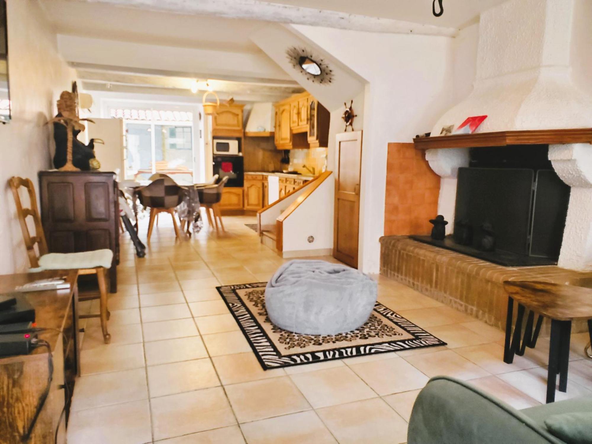 Agreable Maison De Ville Avec Patio Sigean Exterior photo