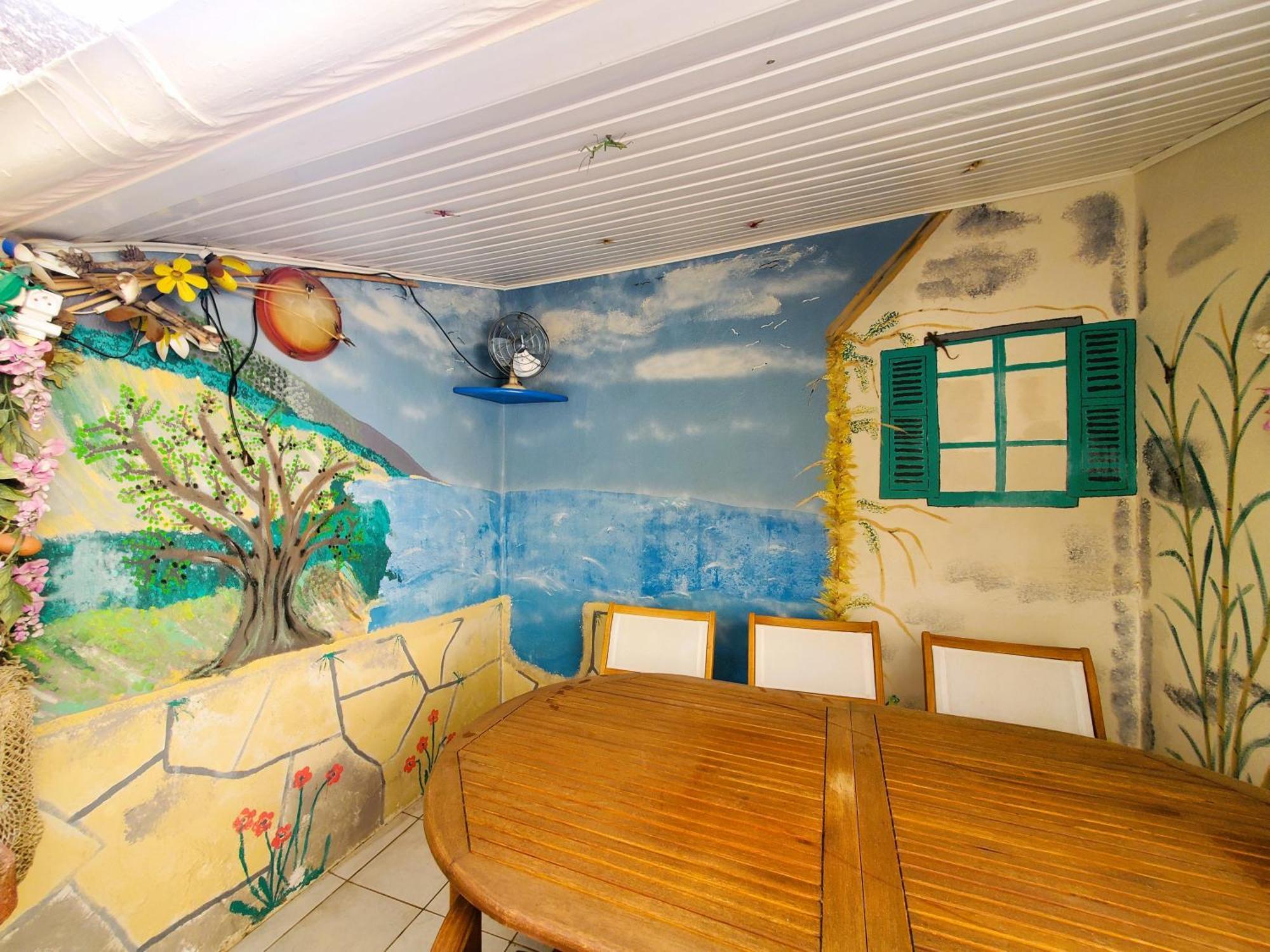 Agreable Maison De Ville Avec Patio Sigean Exterior photo